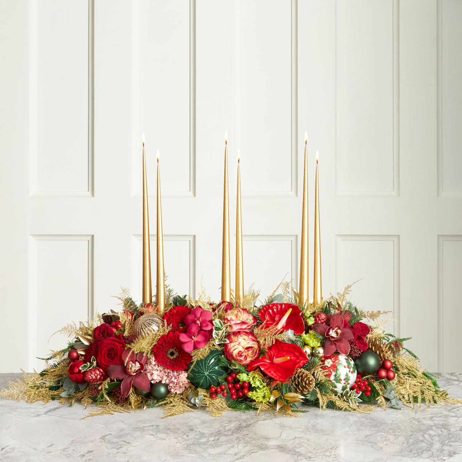 'Merry & Bright' Long & Low Candle Arrangement